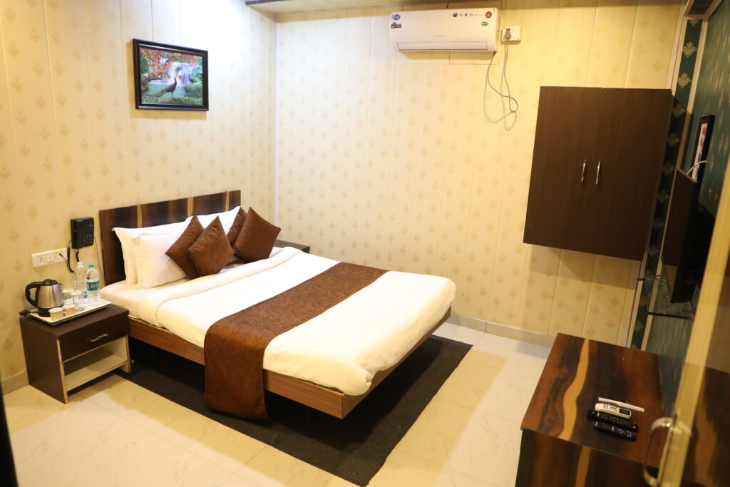 best hotel in bhandardara